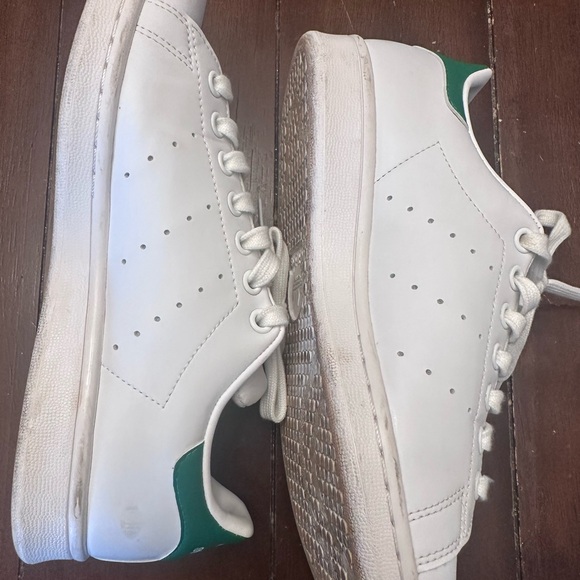 Women’s Adidas stan smith sneakers - Picture 3 of 8
